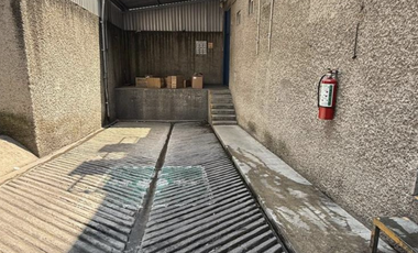 Excelente Bodega Industrial con Oficinas 730M2 en CDMX