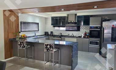 En Venta, Casa de 2 dormitorios, B° El Manzanar, Plottier