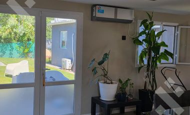 En Venta, Casa de 2 dormitorios, B° El Manzanar, Plottier