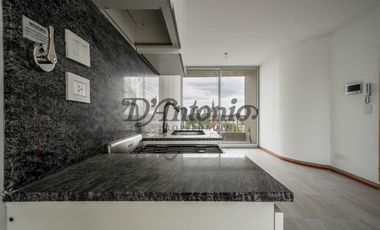Alquiler- Semipiso Mono-ambiente divisible - Flores