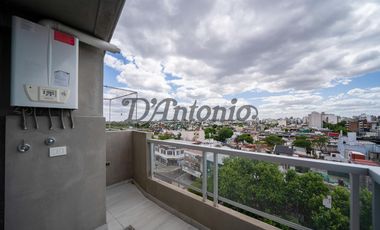 Alquiler- Semipiso Mono-ambiente divisible - Flores