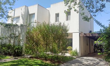 Casa en Venta Barrio La Comarca - General Pacheco