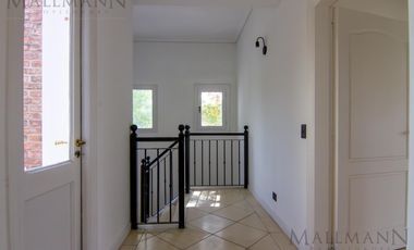 Alquiler Anual Casa 5 Dormitorios sin muebles en Martindale CC