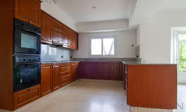 Alquiler Anual Casa 5 Dormitorios sin muebles en Martindale CC