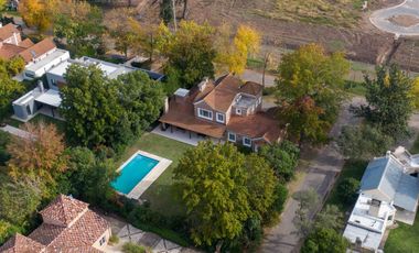 Alquiler Anual Casa 5 Dormitorios sin muebles en Martindale CC