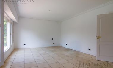 Alquiler Anual Casa 5 Dormitorios sin muebles en Martindale CC