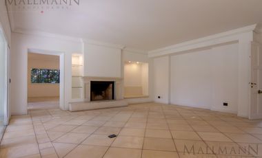 Alquiler Anual Casa 5 Dormitorios sin muebles en Martindale CC