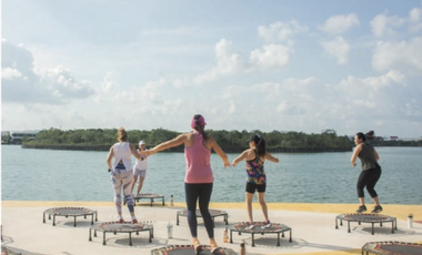 Disfruta del lujo, contecitividad y paz del Residencial Lagos del Sol  de Cancun