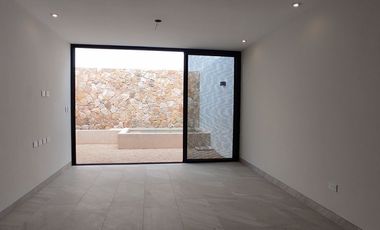 Townhouse Purana en renta en Temozón Norte - HI2408307