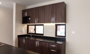 Townhouse Purana en renta en Temozón Norte - HI2408307