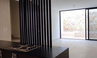 Townhouse Purana en renta en Temozón Norte - HI2408307