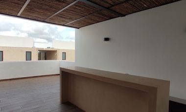 Townhouse Purana en renta en Temozón Norte - HI2408307