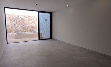 Townhouse Purana en renta en Temozón Norte - HI2408307