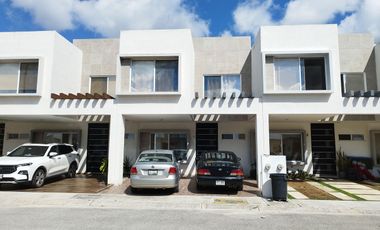 Casa modelo Noni en Jardines del Sur 4 con Alberca Privada