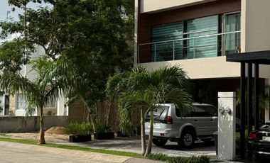 Casa en Residencial El Encuentro Playa del Carmen