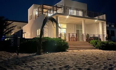 Casa en venta en Primera Fila en Chelem - HI2411335