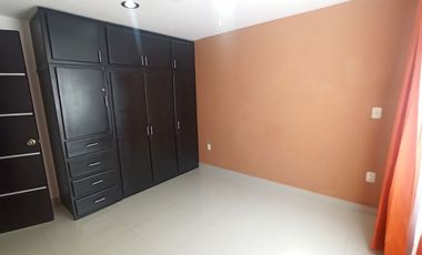 Casa moderna en venta en Rinconada de Pirules, Zacatecas: 4 recámaras, cocina in