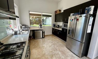 Casa en Venta, Huertas del Llano, Cuernavaca Sur, Jiutepec