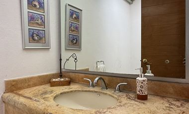 Se renta oficina en Jardines del bosque Guadalajara