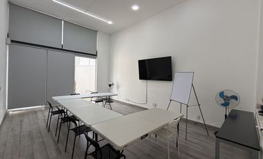 Se renta oficina en Jardines del bosque Guadalajara