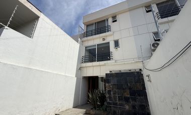 Se renta oficina en Jardines del bosque Guadalajara