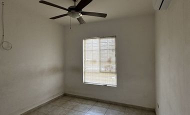 CASA EN RENTA EN ANAHUAC LA PÉRGOLA - ESCOBEDO