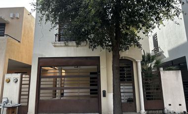 CASA EN RENTA EN ANAHUAC LA PÉRGOLA - ESCOBEDO