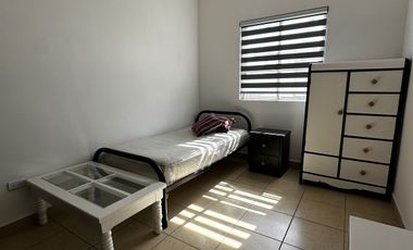 CASA EN RENTA EN LAS HADAS - ESCOBEDO