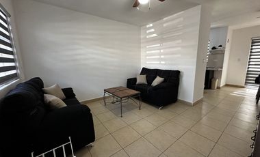 CASA EN RENTA EN LAS HADAS - ESCOBEDO