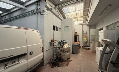 Renta local Polanco 300 m² estacionamiento  al frente