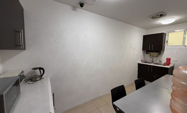 Renta local Polanco 300 m² estacionamiento  al frente