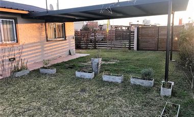 CASA EN VENTA O PERMUTA EN ACEQUIAS DEL AIRE ROLDAN