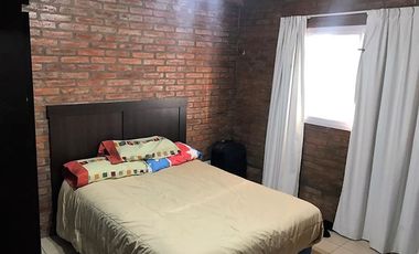 CASA EN VENTA O PERMUTA EN ACEQUIAS DEL AIRE ROLDAN