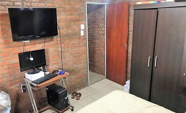 CASA EN VENTA O PERMUTA EN ACEQUIAS DEL AIRE ROLDAN