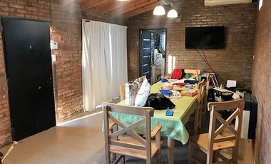CASA EN VENTA O PERMUTA EN ACEQUIAS DEL AIRE ROLDAN