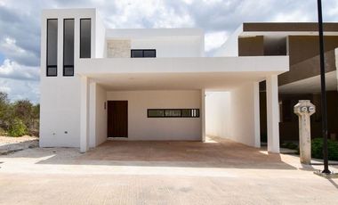 Casa (238) en Privada Tamora en Conkal