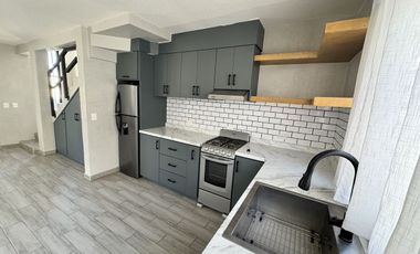 Casa en renta en Siena residencial