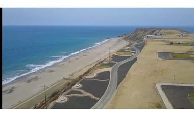 Se vende terreno con vista al Mar Playa Alta