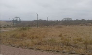 Se vende terreno con vista al Mar Playa Alta