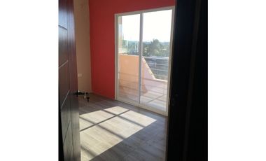 Venta de Casa Rentera en Villa Marina, Los Esteros, Manta