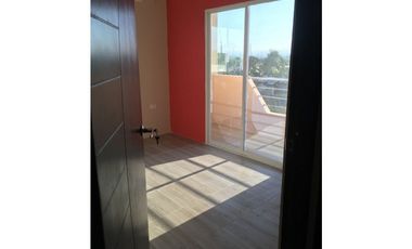 Venta de Casa Rentera en Villa Marina, Los Esteros, Manta