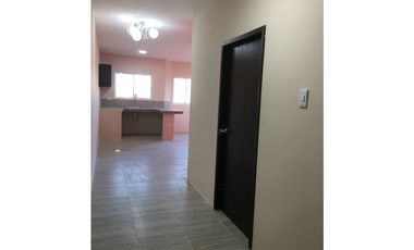 Venta de Casa Rentera en Villa Marina, Los Esteros, Manta