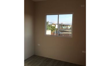 Venta de Casa Rentera en Villa Marina, Los Esteros, Manta
