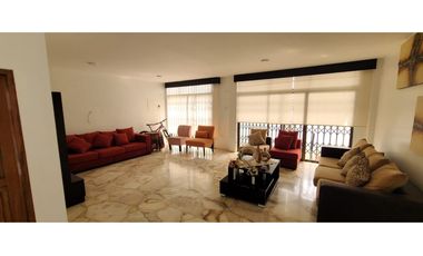 En Venta Casa y terreno sector  Flavio Reyes