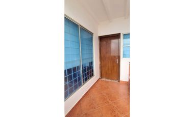 Se vende departamento frente al mar