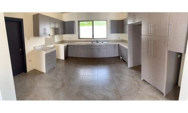 En Venta Casa Altos De Manta Beach