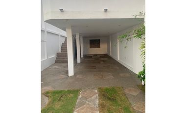 En Venta Casa Altos De Manta Beach
