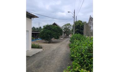En venta Quinta turistica vacacional en Portoviejo.