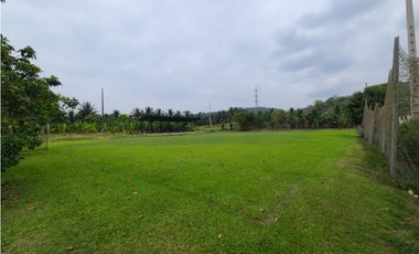 En venta Quinta turistica vacacional en Portoviejo.