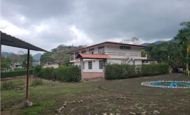 En venta Hosteria en Pedernales